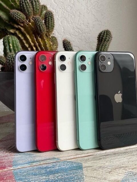 iPhone 11 64GB (UK Used / Fresh in Box)