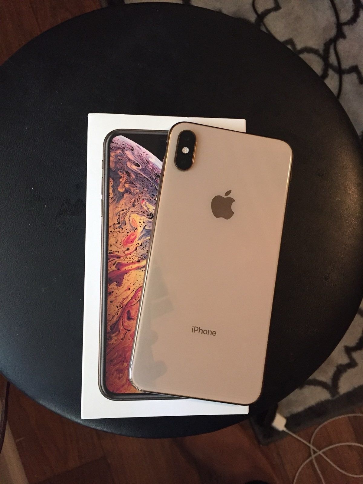 iPhone XS Max 64GB โ UK Used / Fresh in Box - Image 2