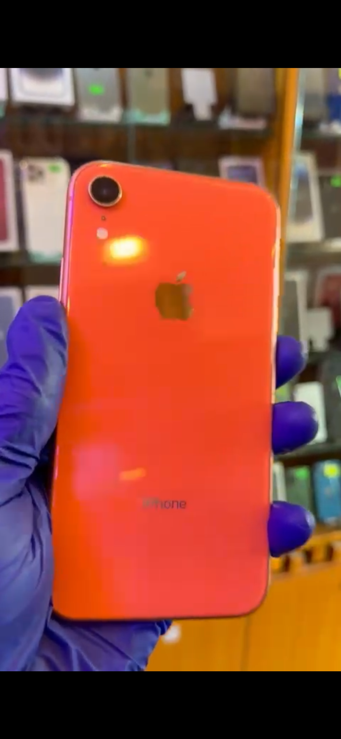 iPhone XR - UK used 128 - Image 2