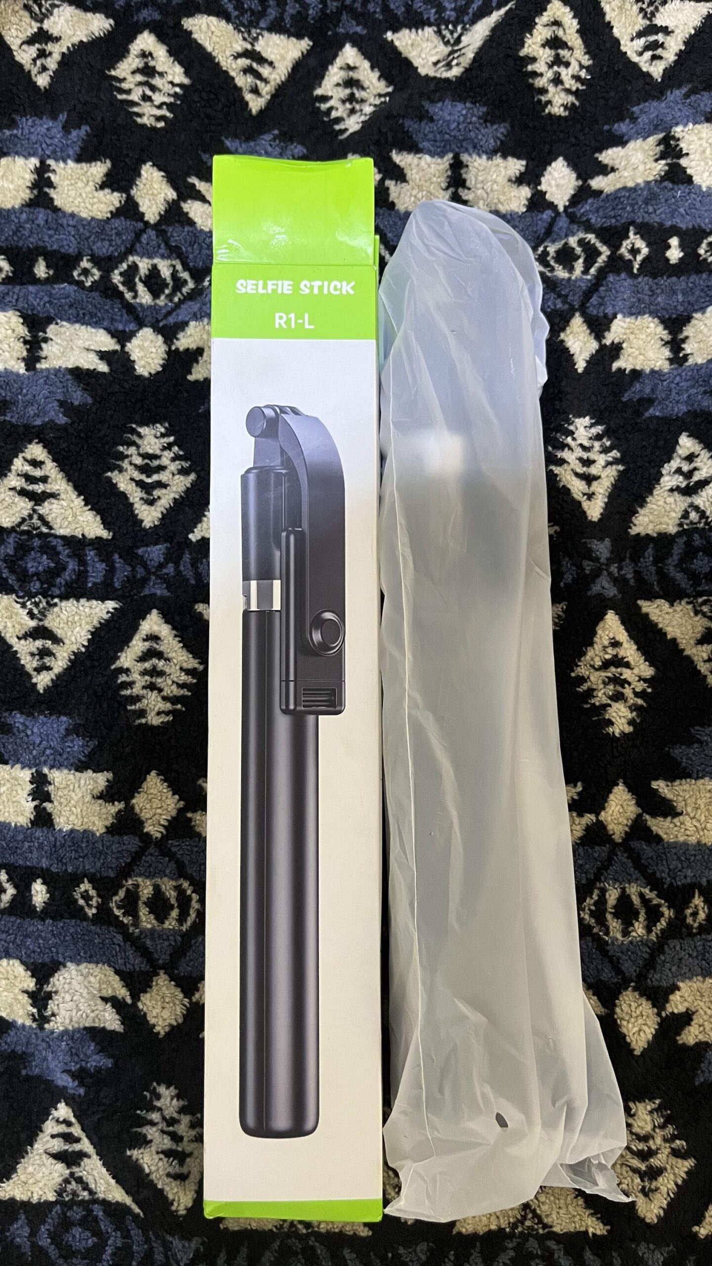 Tripod stand for content creator