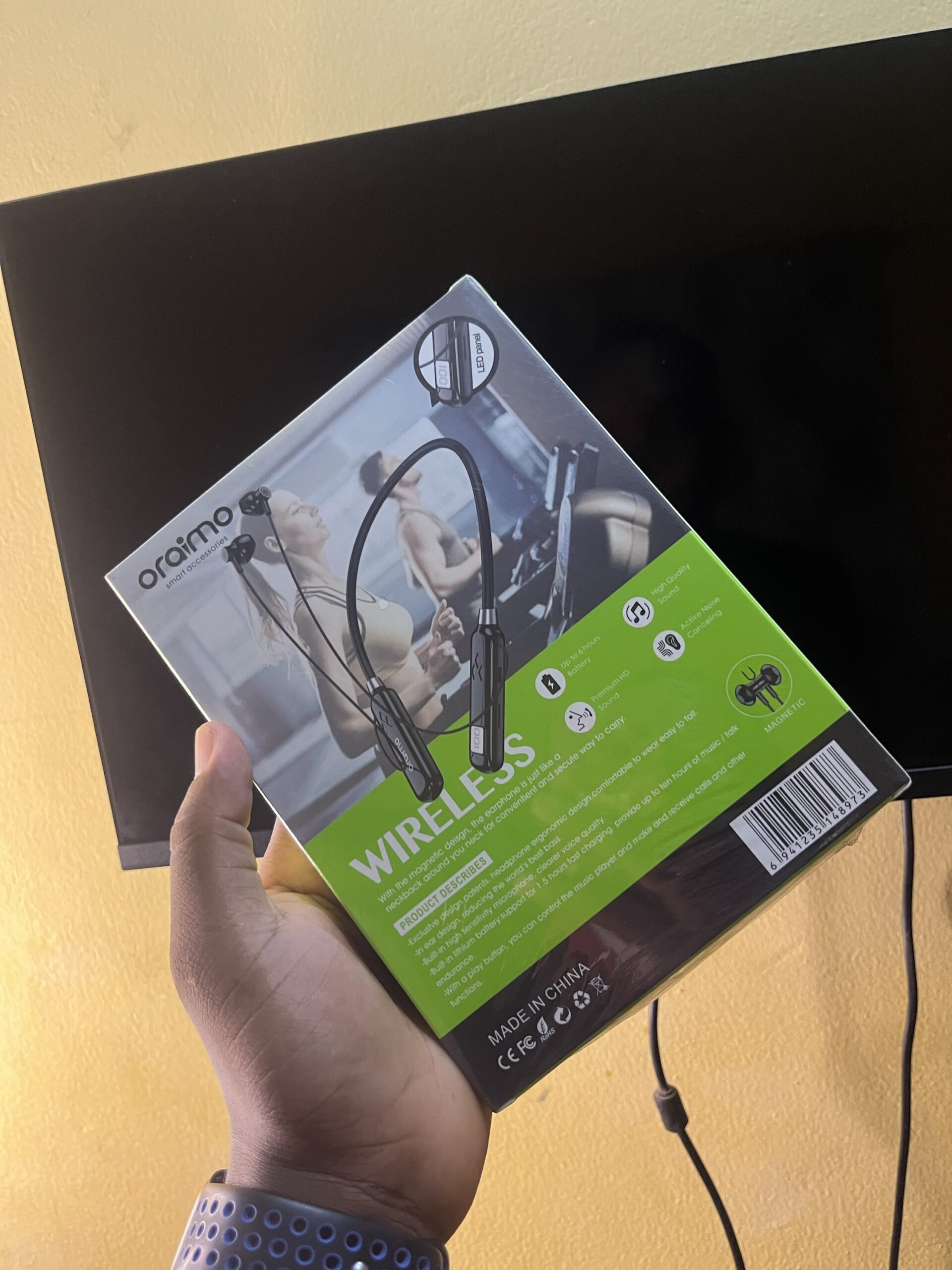 oraimo HT-283 Stereo Earphones - Image 2