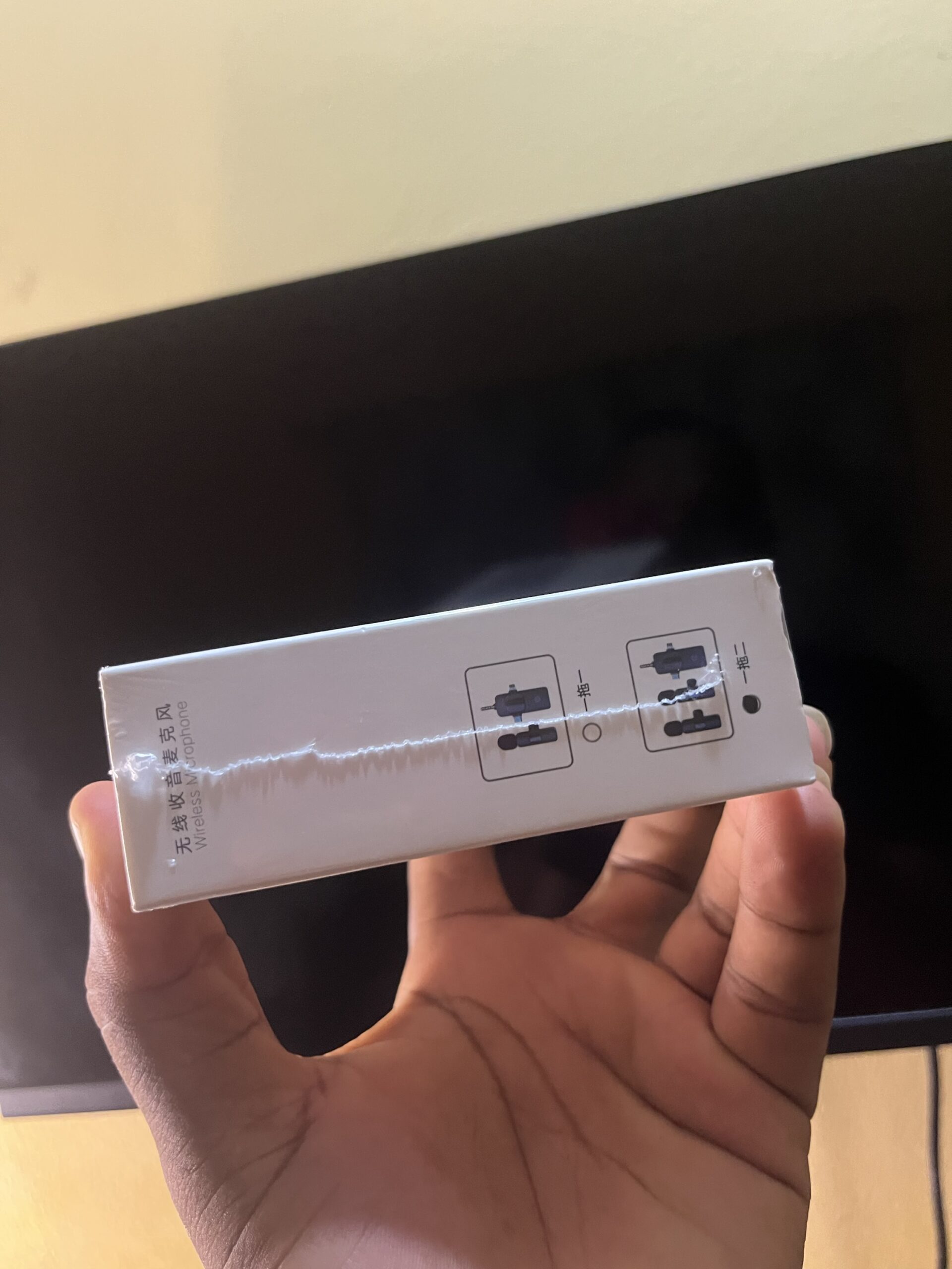 Dual Wireless Microphone Kit - Image 2