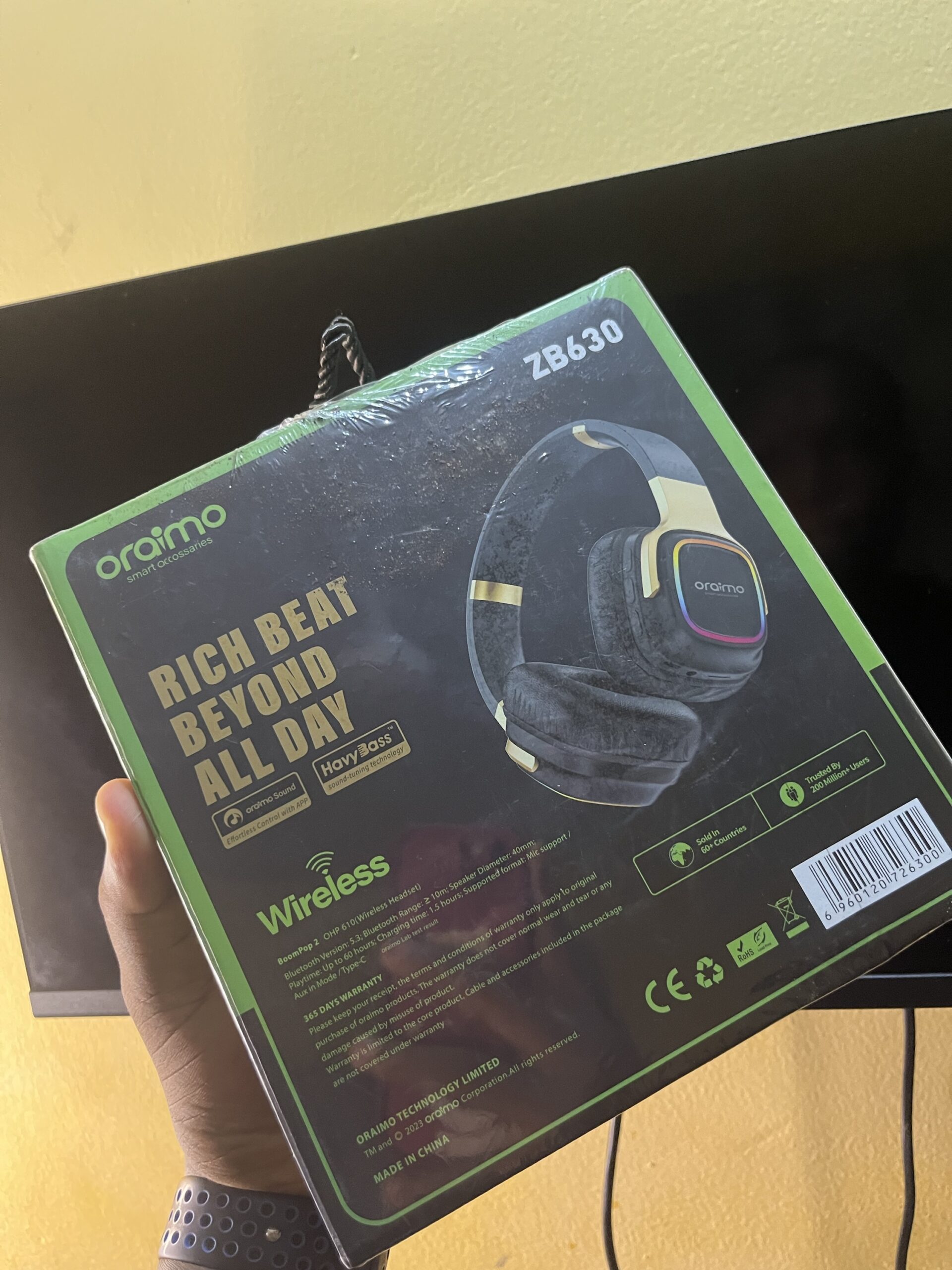 oraimo ZB630 Headphones - Image 2