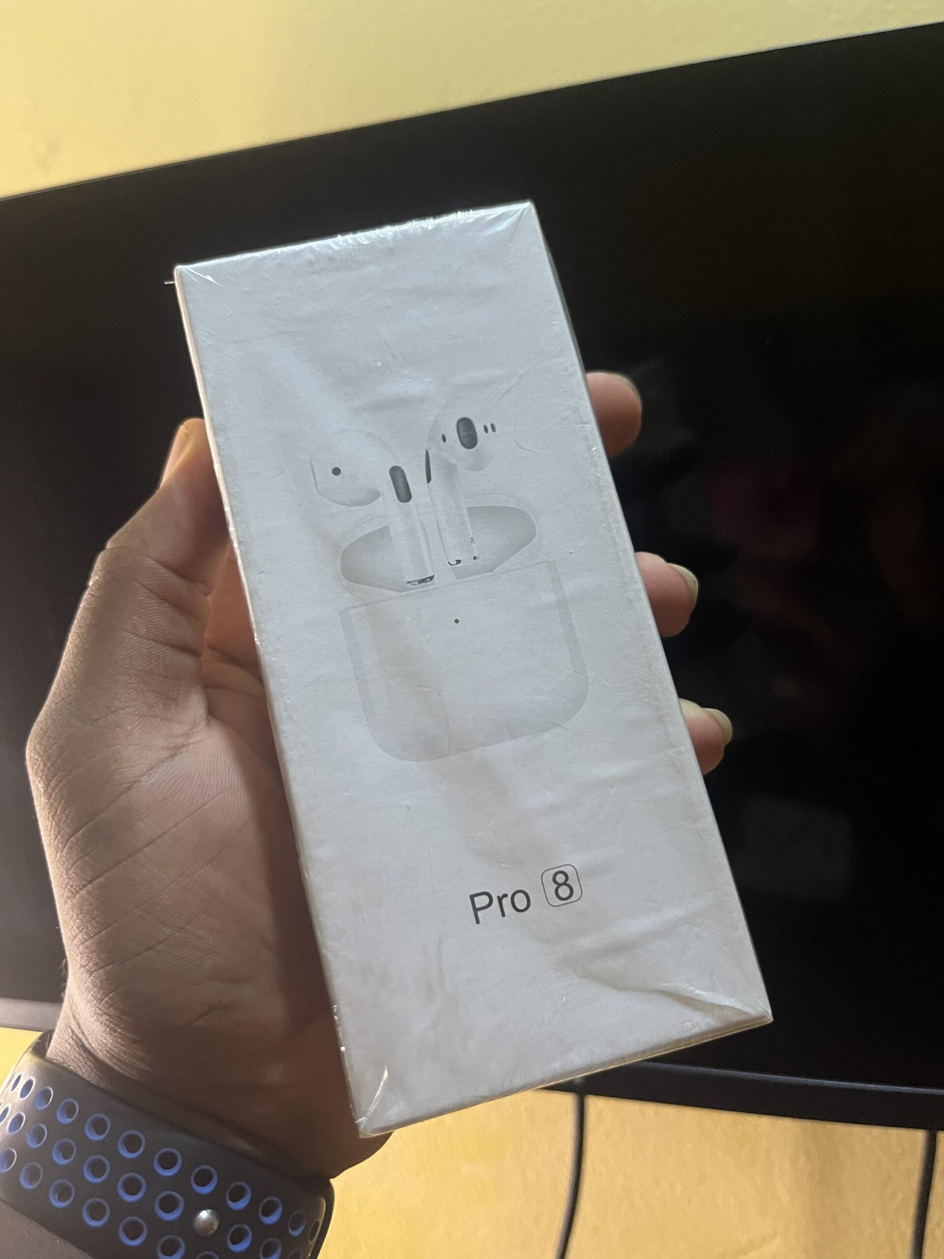 EarPods pro 8