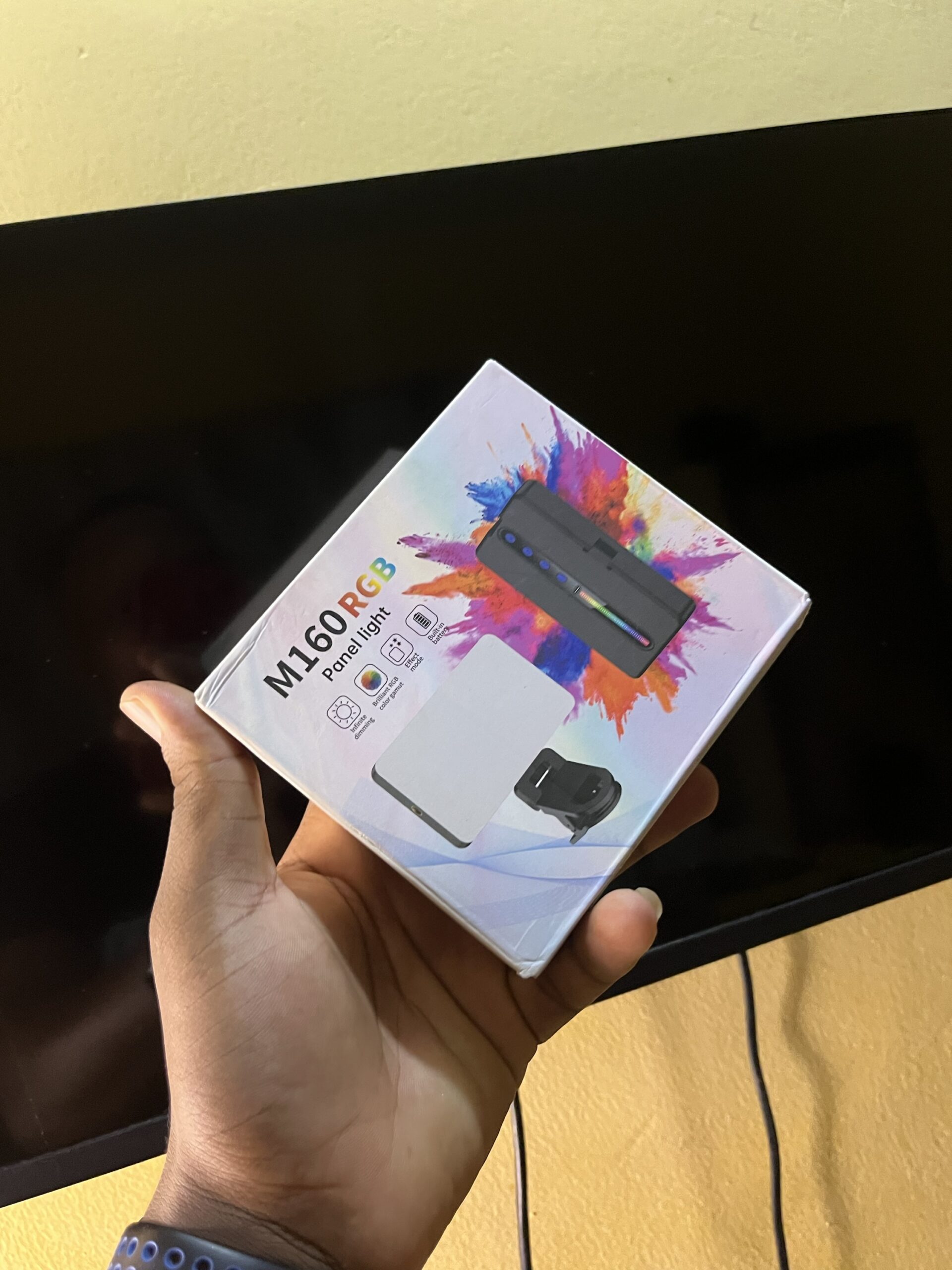 Self light for selfie sticks or tripod stand - Image 3