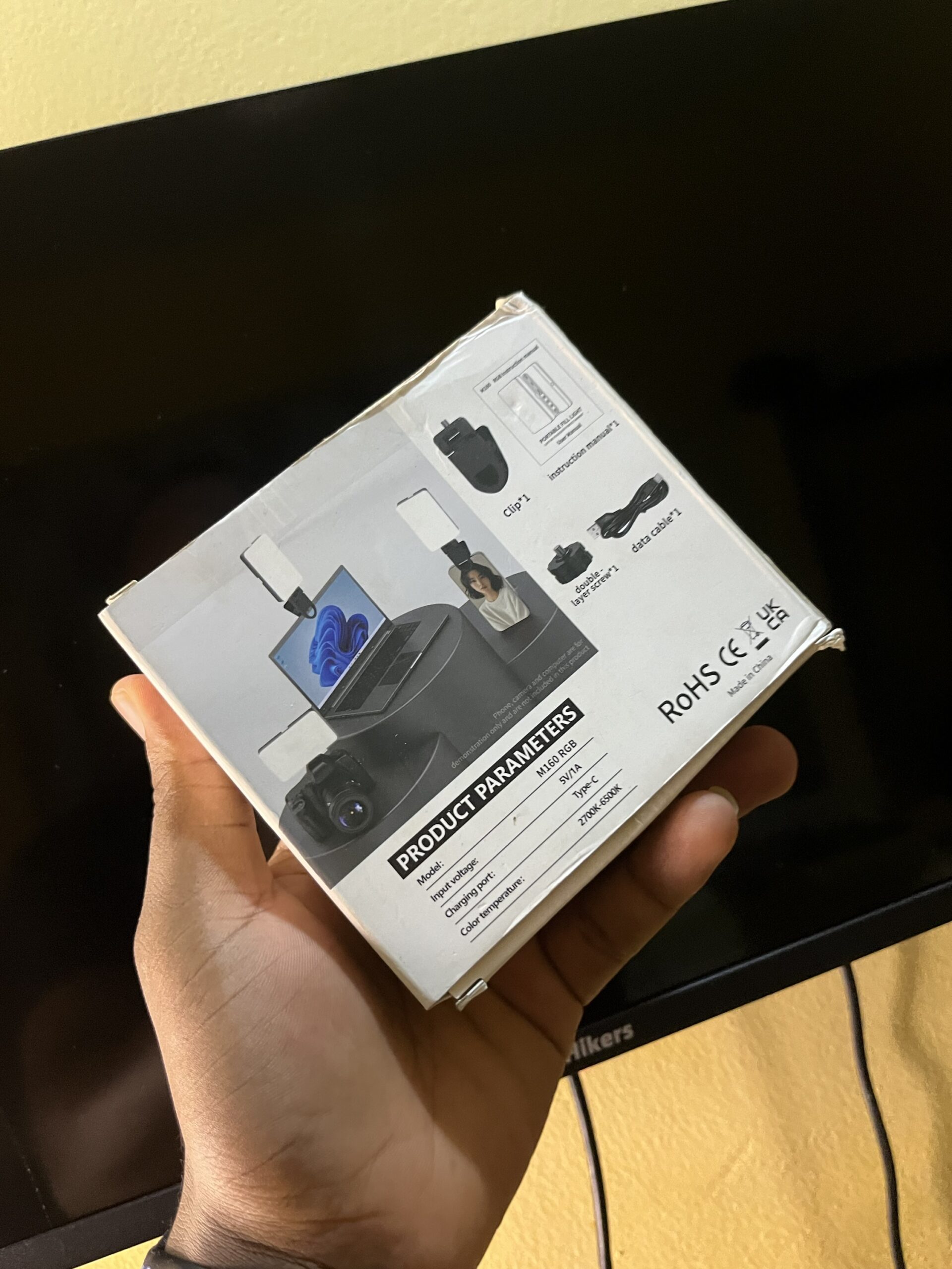 Self light for selfie sticks or tripod stand - Image 2