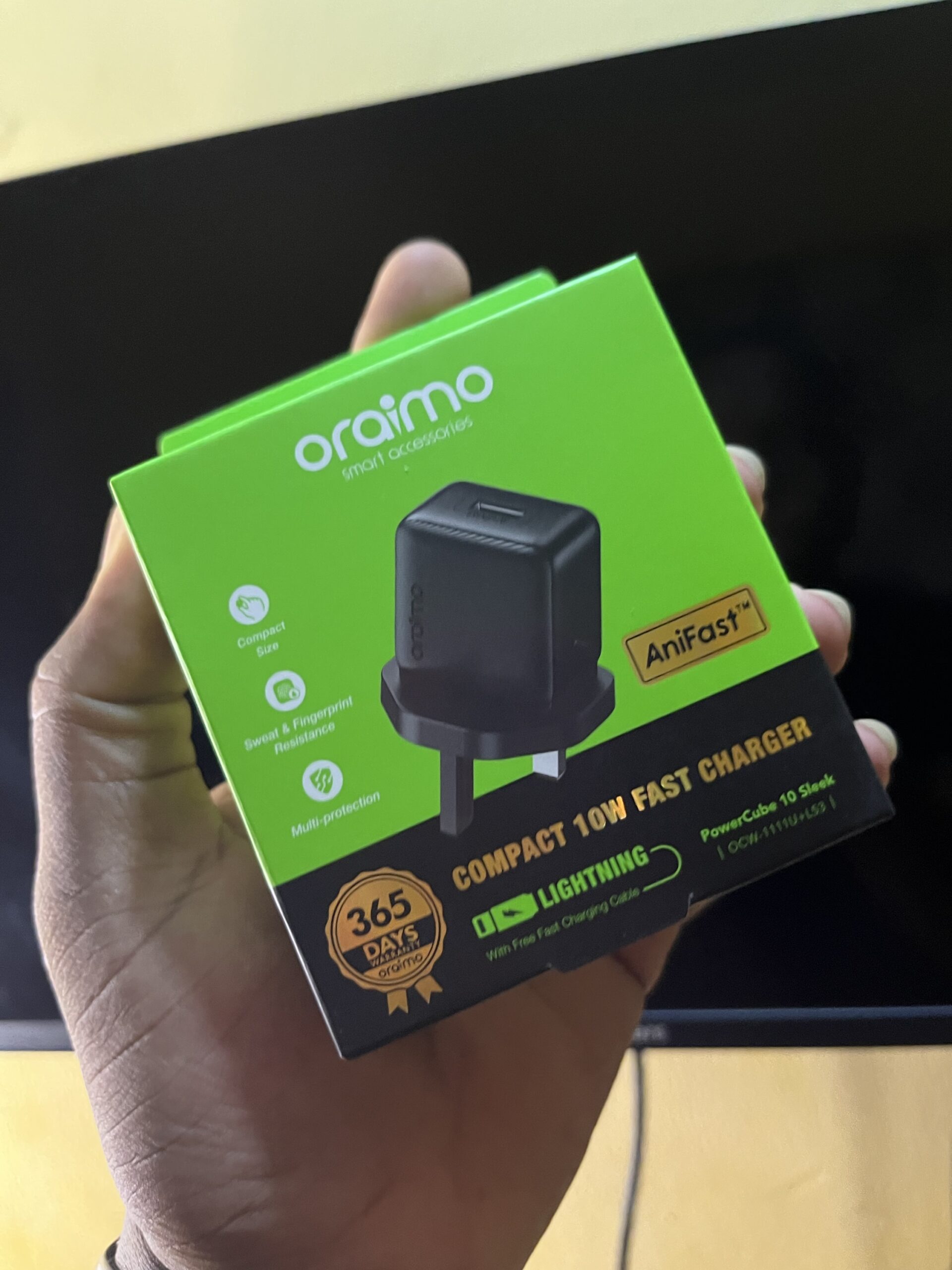 Oriamo USB to iPhone C complete charger