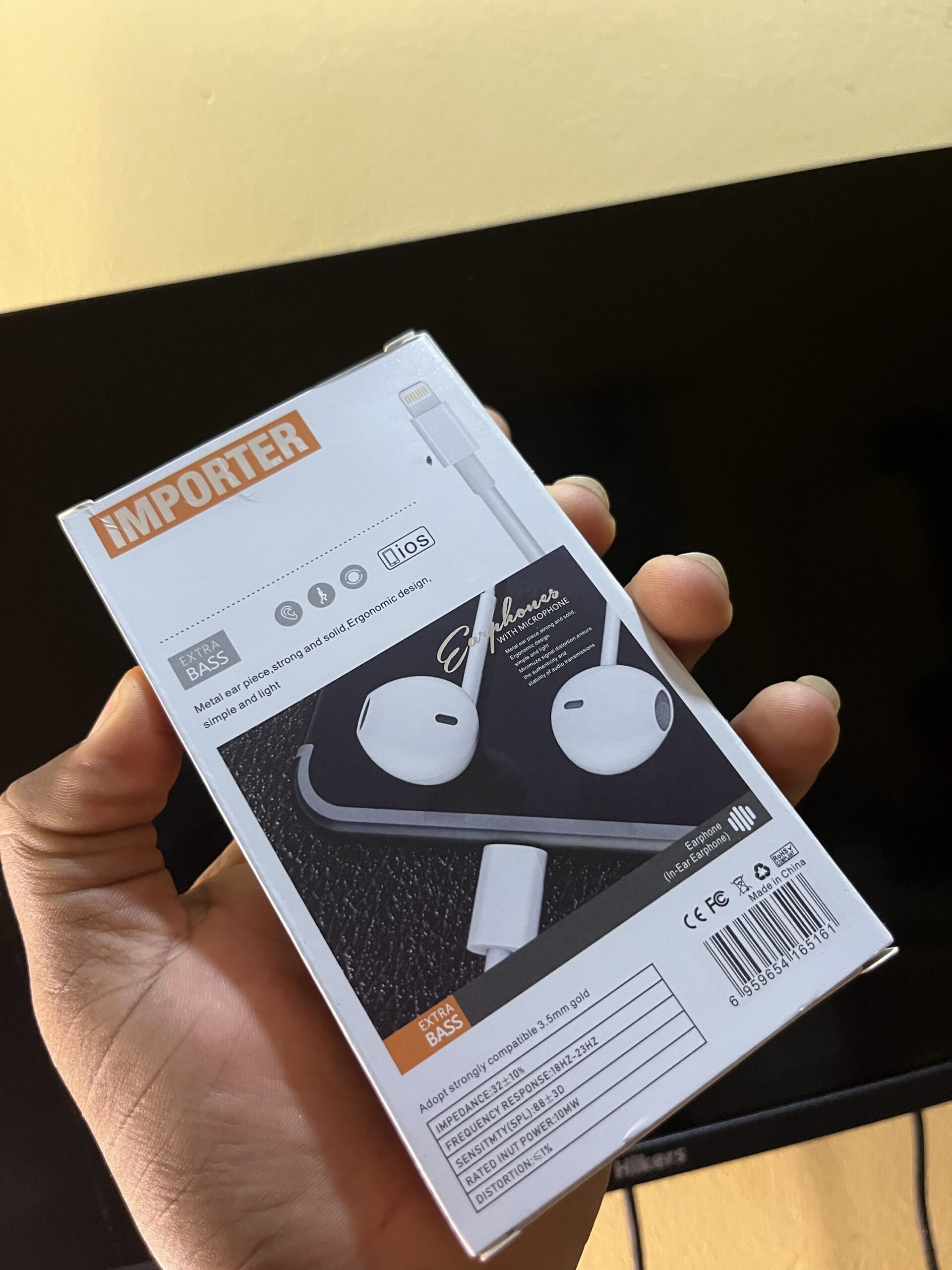 iPhone Earphones - Image 2